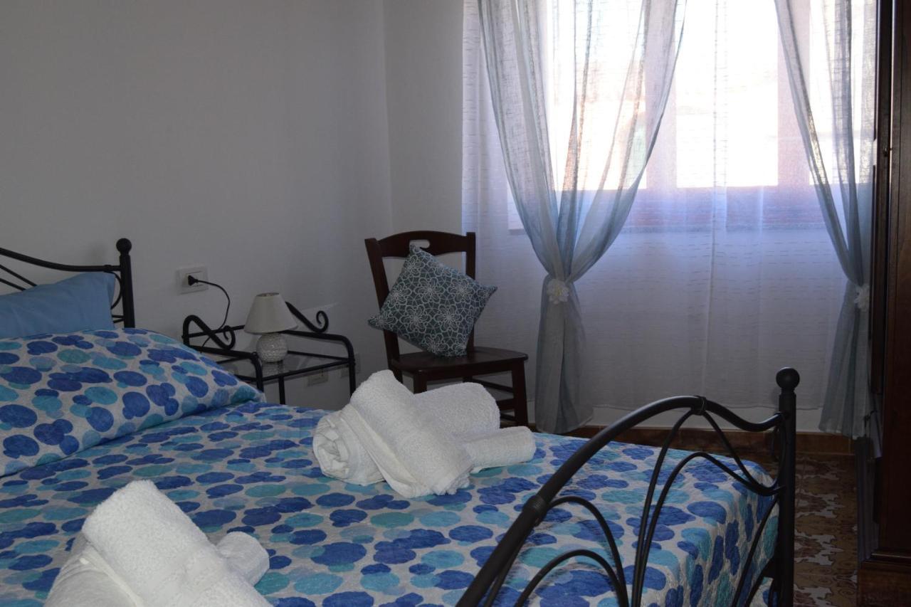 Su Fassoi Cabras Bed and Breakfast Εξωτερικό φωτογραφία
