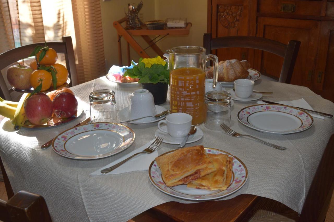 Su Fassoi Cabras Bed and Breakfast Εξωτερικό φωτογραφία