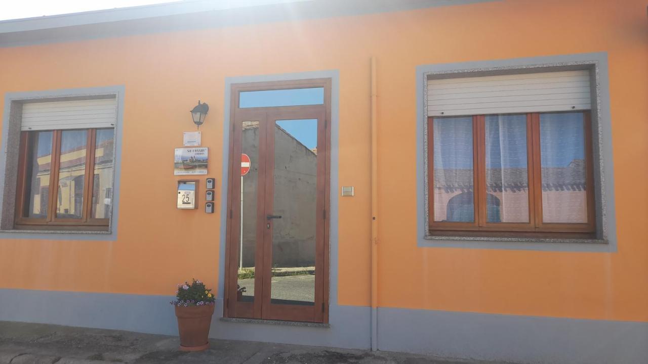 Su Fassoi Cabras Bed and Breakfast Εξωτερικό φωτογραφία